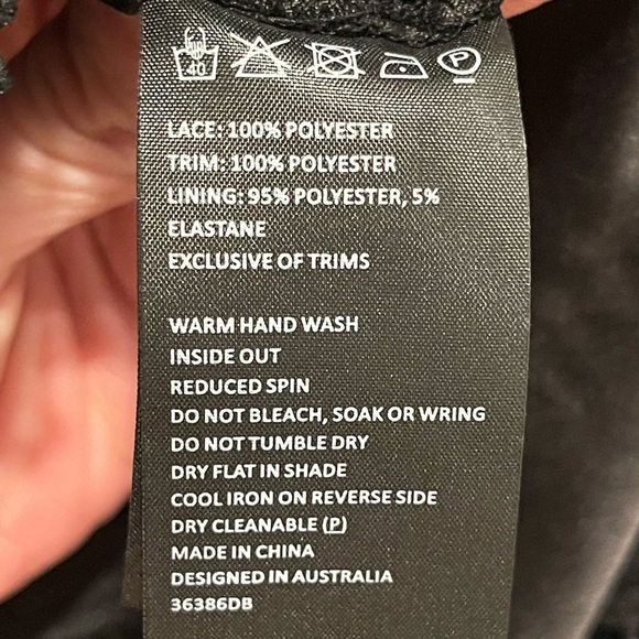 BARDOT Gemma Halter Floral Leaf Black Lace Bodycon Midi Dress Size 6 S - Picture 11 of 13